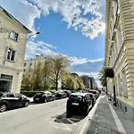 Apartamento New Hala Wifi 70'tv Netflix Hbo Max Applettv+ Varsóvia