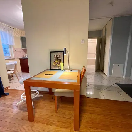 New Hala Wifi 70'tv Netflix Hbo Max Applettv+ Apartment *