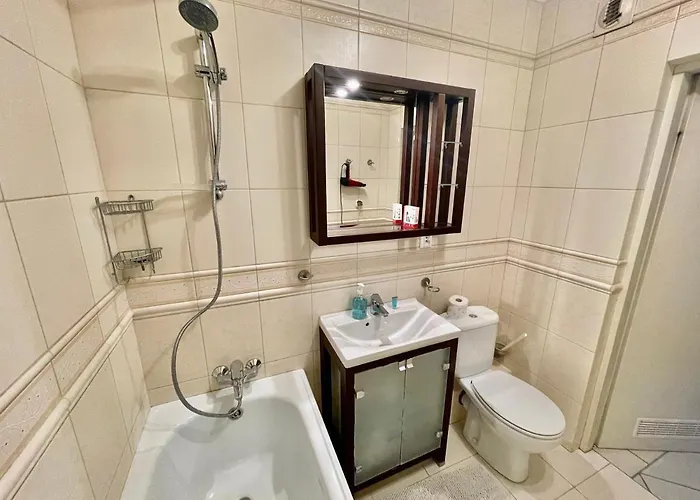 Apartman New Hala Wifi 70'tv Netflix Hbo Max Applettv+ *