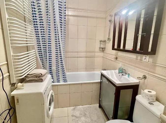 New Hala Wifi 70'tv Netflix Hbo Max Applettv+ Varsó