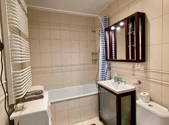 Apartman New Hala Wifi 70'tv Netflix Hbo Max Applettv+