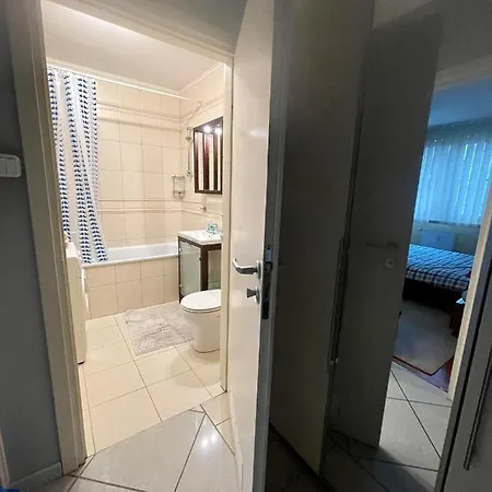 New Hala Wifi 70'tv Netflix Hbo Max Applettv+